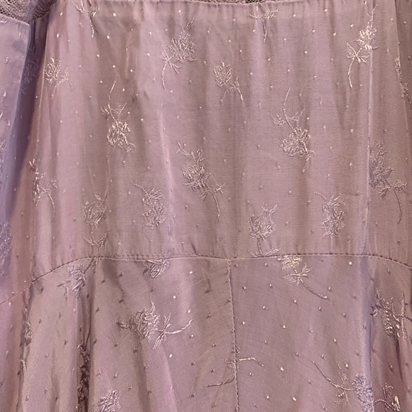 ASTR slip dress in lilac - Picture 4 of 8